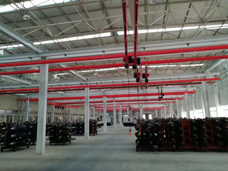 重汽車橋KBK起重機施工現場